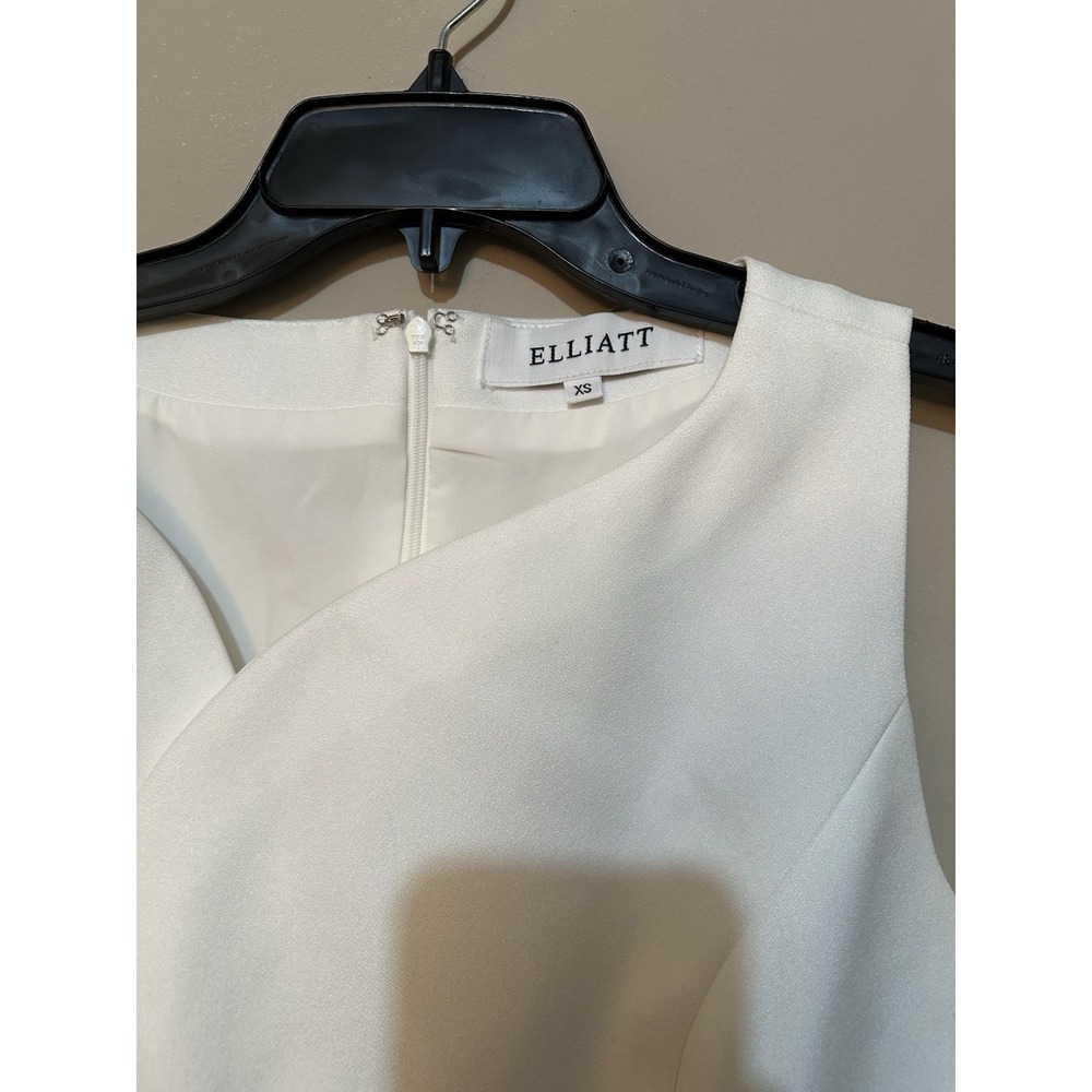 ELLIATT Ivory Folded Draped Mini Dress Size XS Sleeveless Bridal Cocktail Party - Picture 5 of 8